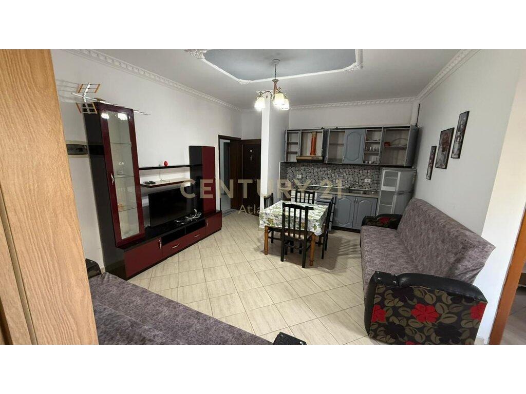 Apartment 2+1 for Rent at the Beach, Red Wheel 300 € /Month
