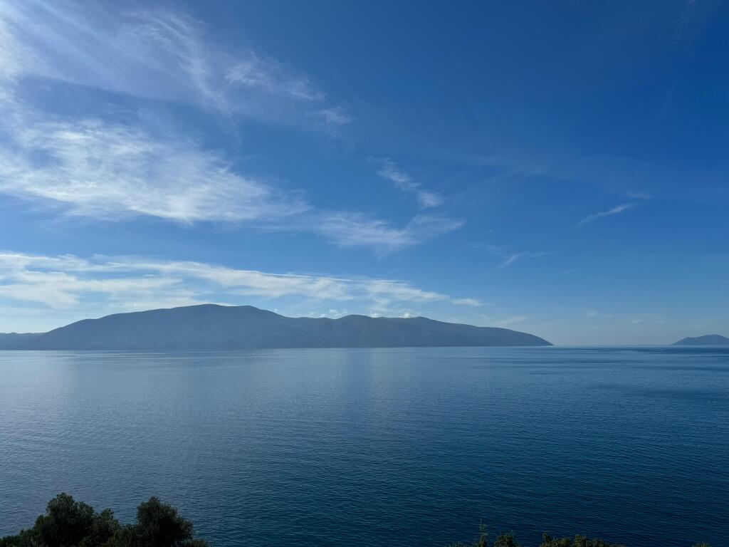 Studio for Sale on the First Line - Cold Water, Vlore