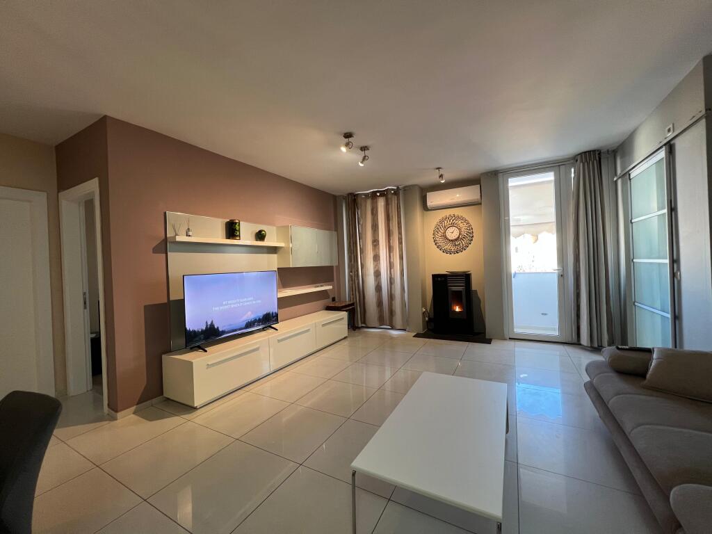 Apartment 3+1 for rent Center, at the New Bazaar