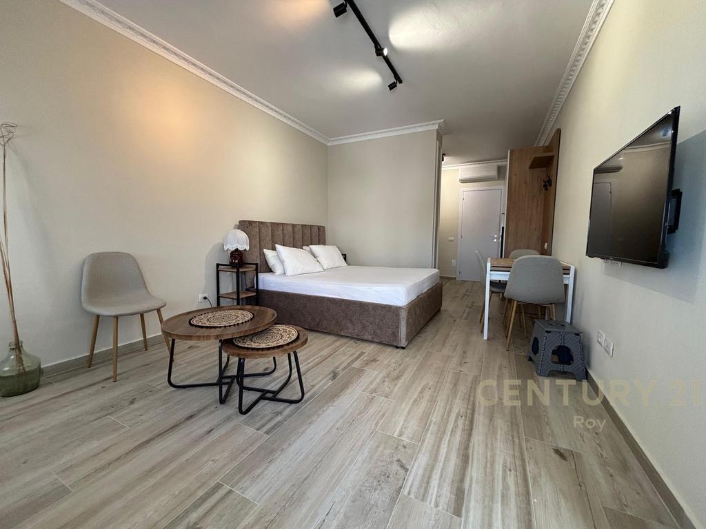 WE RENT A STUDIO AT THE FIRST STATION, BEACH!