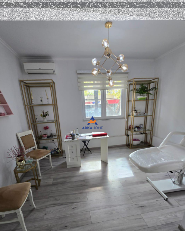 AFFITTASI APPARTAMENTO 2+1 "TE MYSLYM SHYRI" 700 EURO