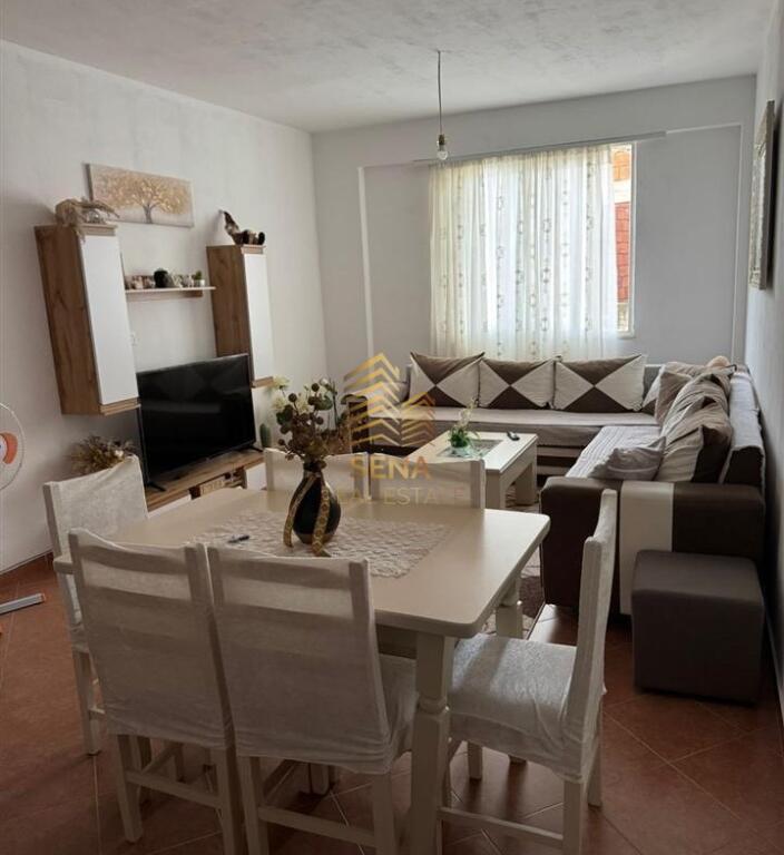 Affitto, Appartamento 2+1+balcone+Posto Auto, Fresk, 420 Euro/mese