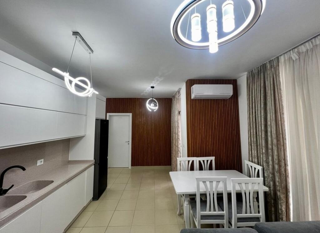 Bulevardi i Ri, Apartment 2+1+2 for Rent.