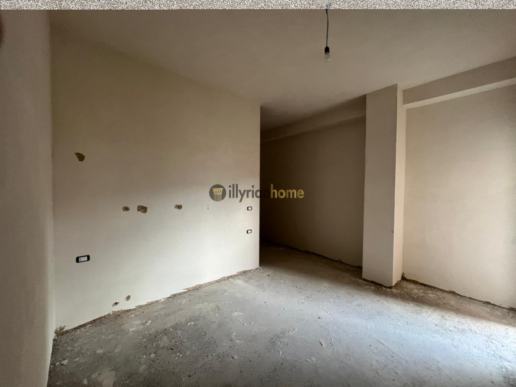 Apartment 2+1+2 Bathrooms for Sale, Laprakë, Tirana