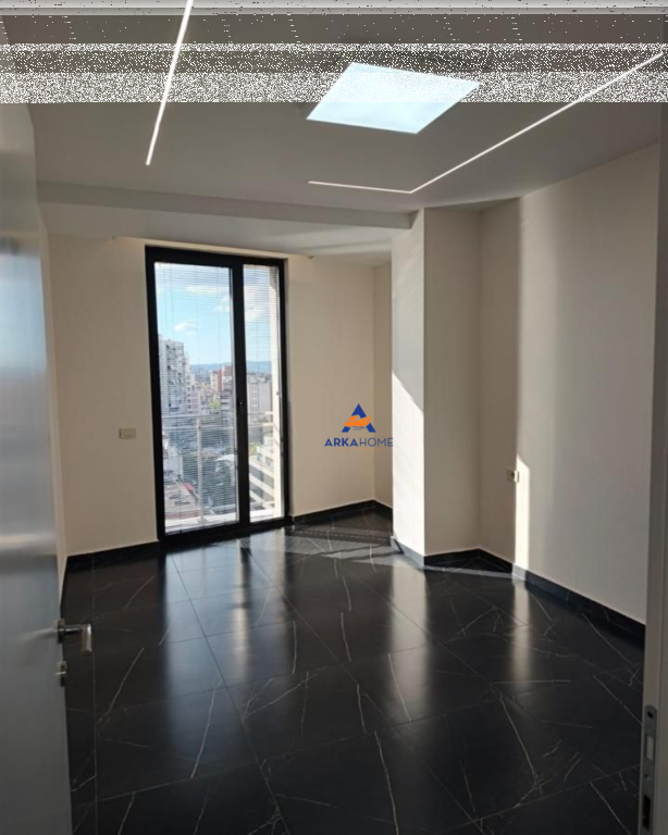 UFFICIO IN AFFITTO 75M2 "AL GOLDEN TOWER RESIDENCE, MINE PEZA" 550 EURO