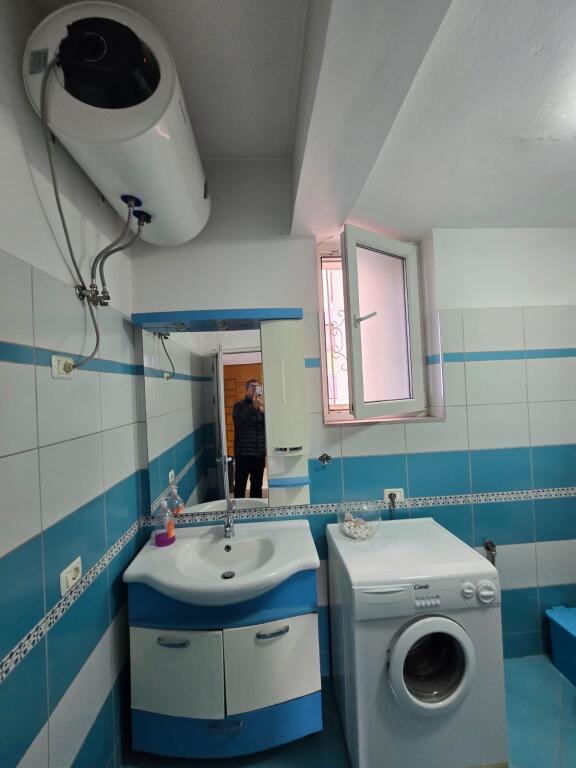 2+1 apartment for rent in Myslym Shyr suitable for business