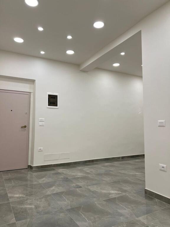 Premises for sale by the road Stadium Dinamo !
