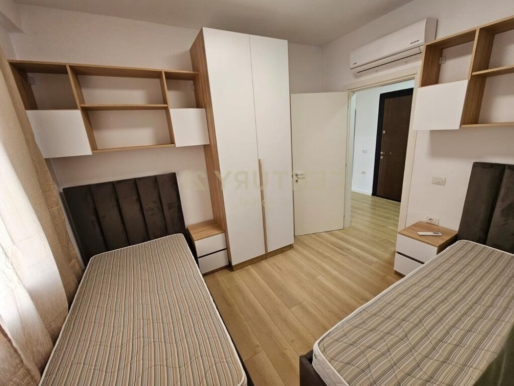Appartamento 2+1 in affitto presso l'ex Campo di Aviazione, Tirana