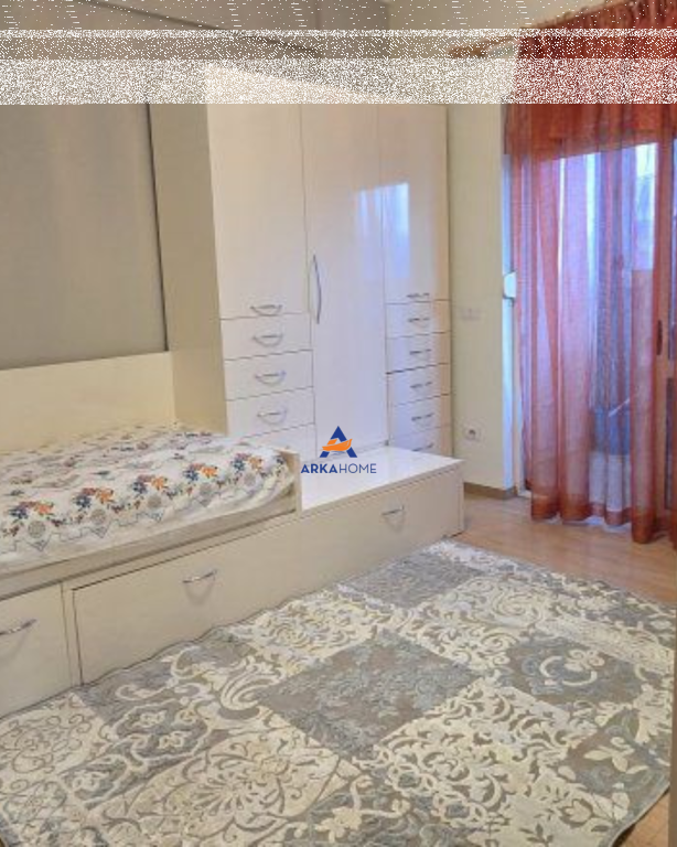 AFFITTASI APPARTAMENTO 2+1+2 BALCONI "PIAZZA AVNI RUSTEMI, PAZARI I RI" 750 EURO