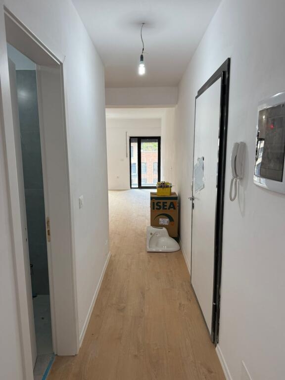 Apartament Ne Shitje - Kodra e Diellit 1+1