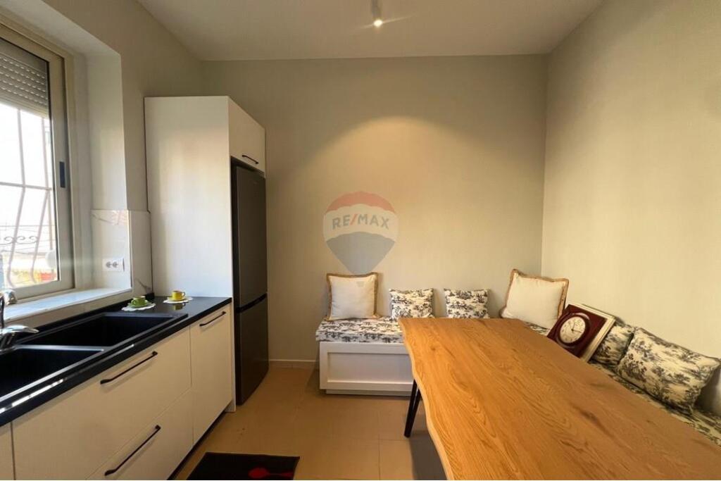 Apartament 1+1 me qira tek Mine Peza