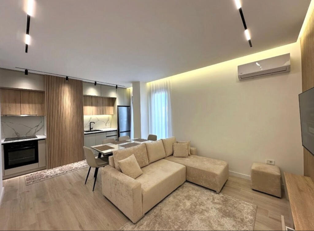 Nella zona di Don Bosko offriamo in affitto un appartamento 1+1 Totalmente arredato in modo moderno e mai abitato prima Prezzo 650 Euro
