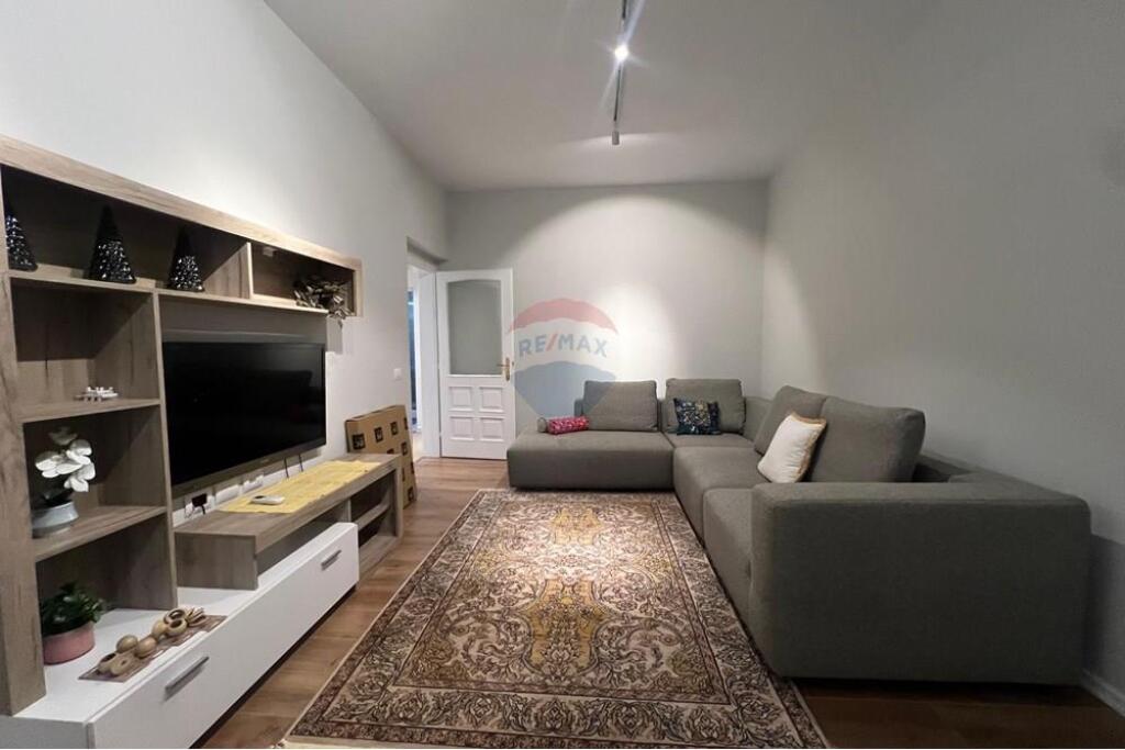 Apartament 1+1 me qira tek Mine Peza