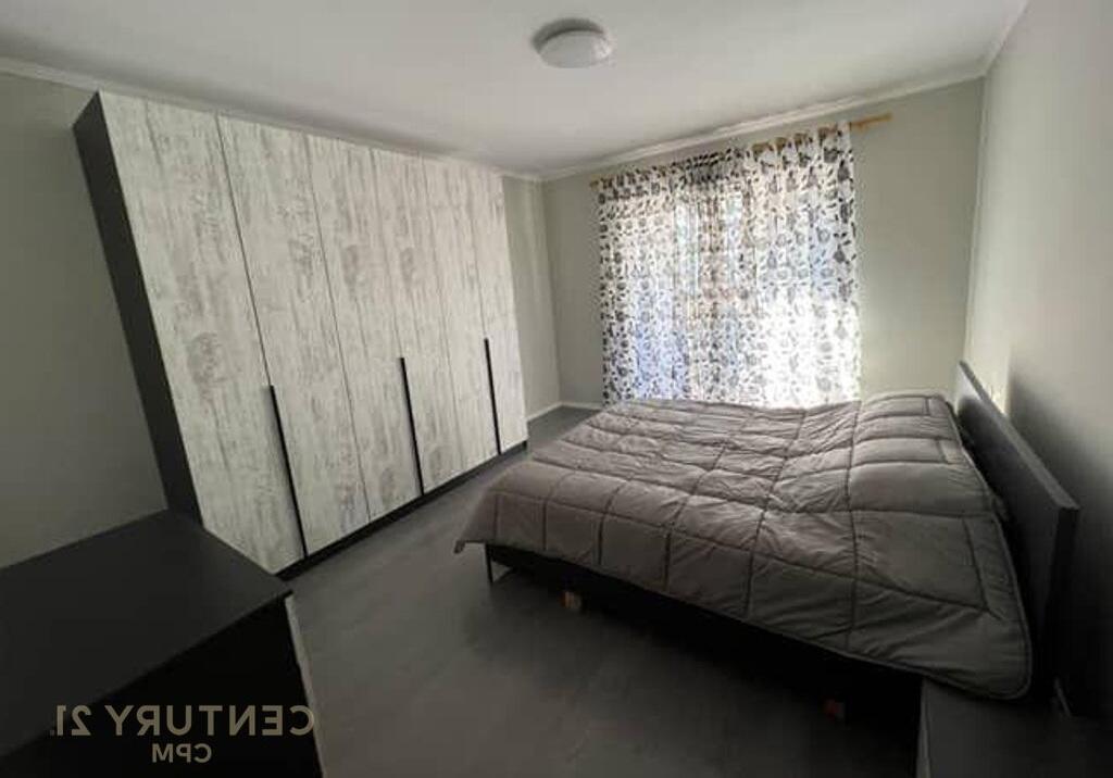 We rent out 1+1 apartment at 5 Maji