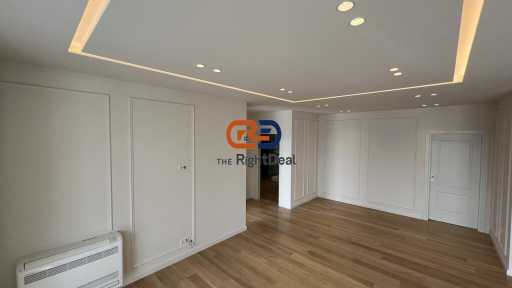 Vicino al Palazzo delle Brigate, Appartamento 3+1+2 Perfetto per Vivere in Vendita!!
