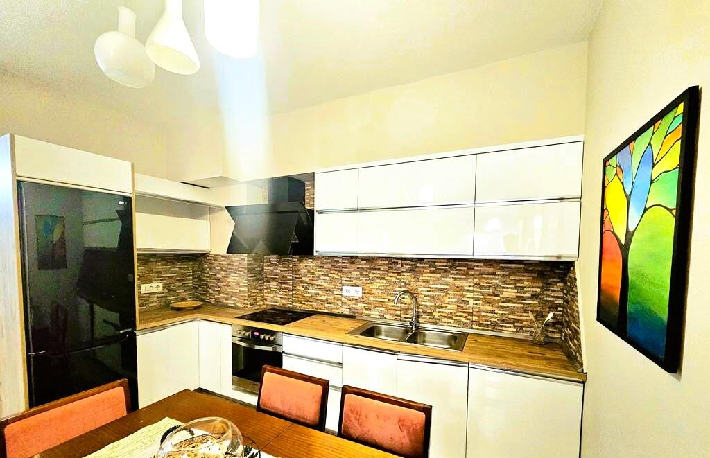 APARTAMENT 2+1+ PARKIM TEK KOPSHTI ZOOLOGJIK