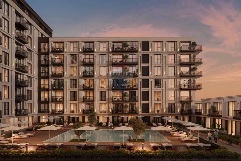 Apartment 2+1+2 with parking at Durres Marina!