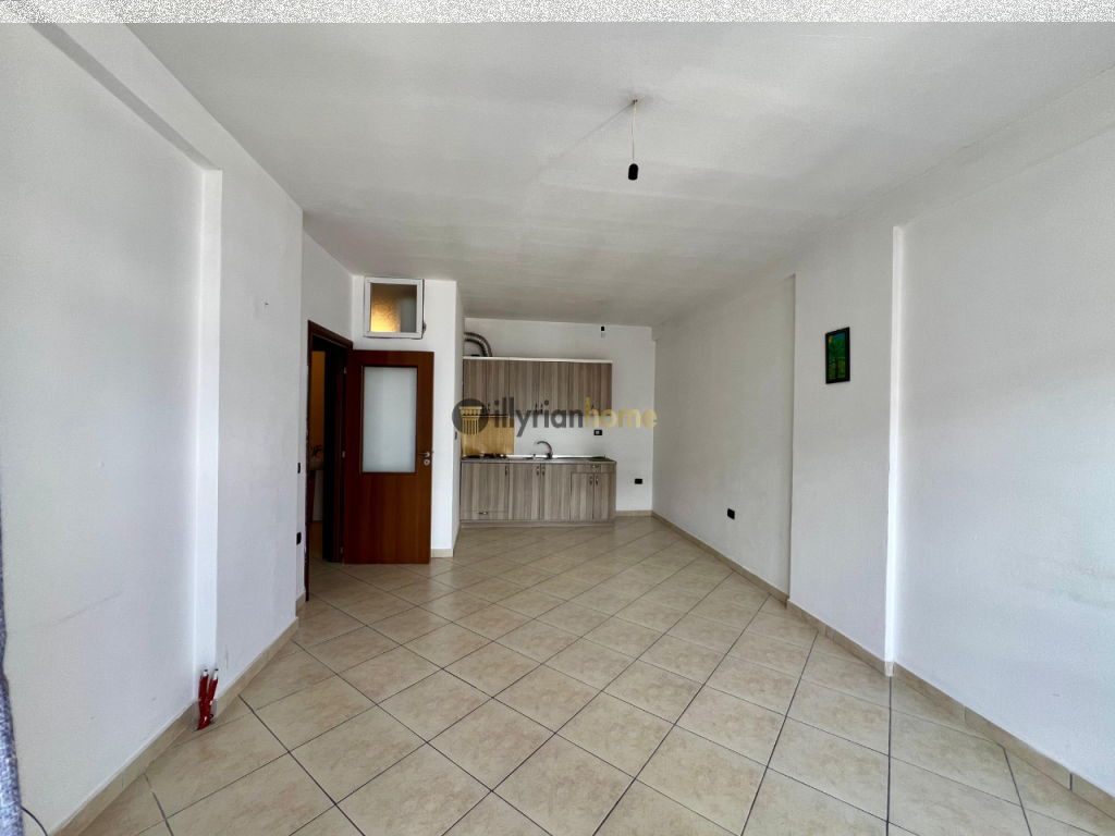 Vendesi in vendita 1+1+ Balcone, Astir, Tirana