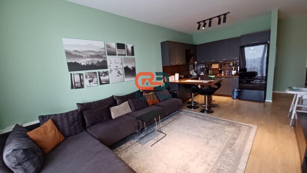 Tek Kompleksi ASL, Jepet Me Qira Apartament 2+1+2 Me Planimetri Te Rregullt, Me Mobilim Bashkekohor!!