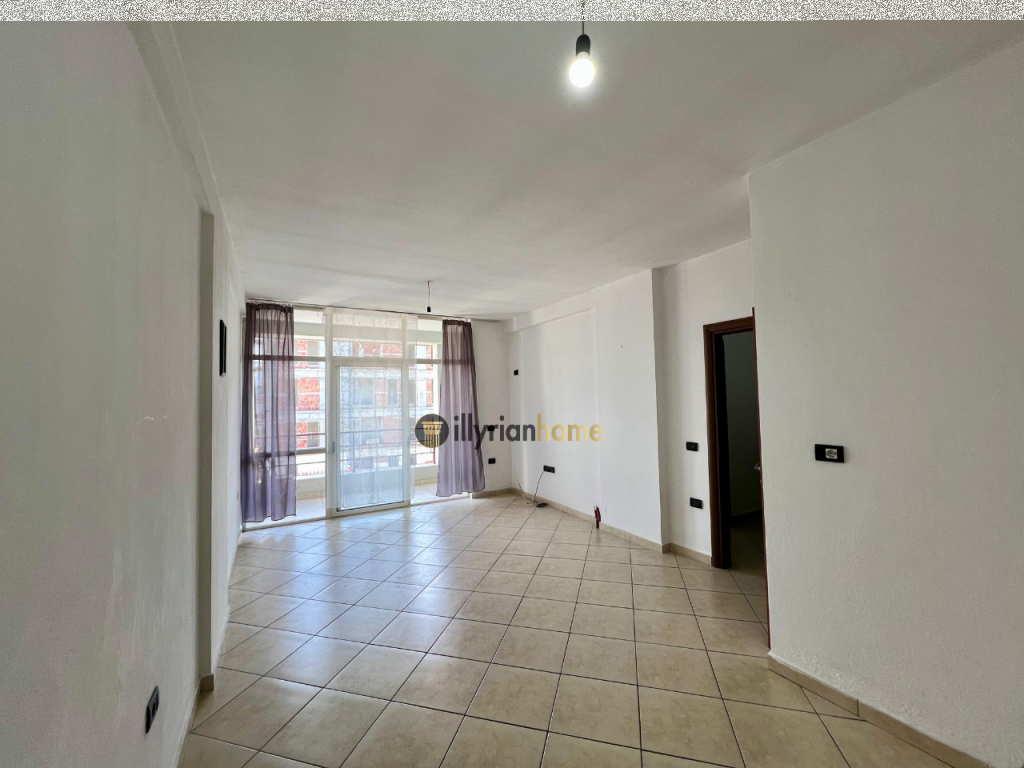 Vendesi in vendita 1+1+ Balcone, Astir, Tirana