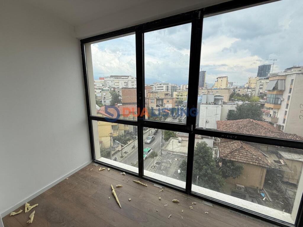 Rent, Office Space at Golden Tower, Mine Peza!