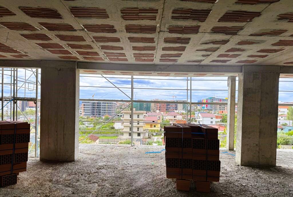 APARTMENT 1+1+PARKING SPACE FOR SALE IN PASKUQAN!