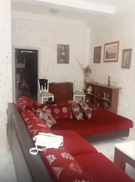 Affittasi Appartamento 1+1+1 con Balcone