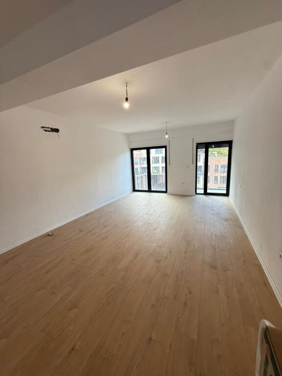Apartament Ne Shitje - Kodra e Diellit 1+1