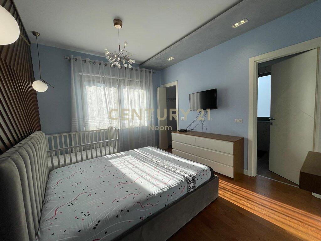 QIRA – Apartament Modern 3+1+2, Rezidenca TOWER BRIDGE 2 !