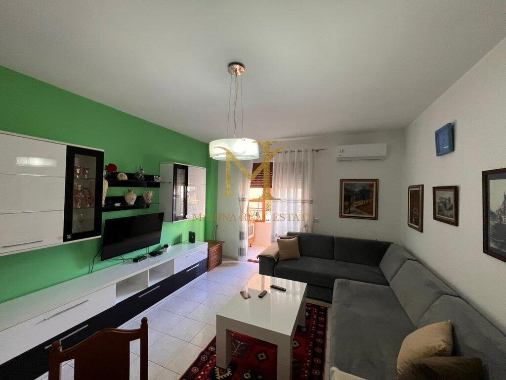 JEPET ME QERA APARTAMENT 1+1 PLAZH HEKURUDHA!!