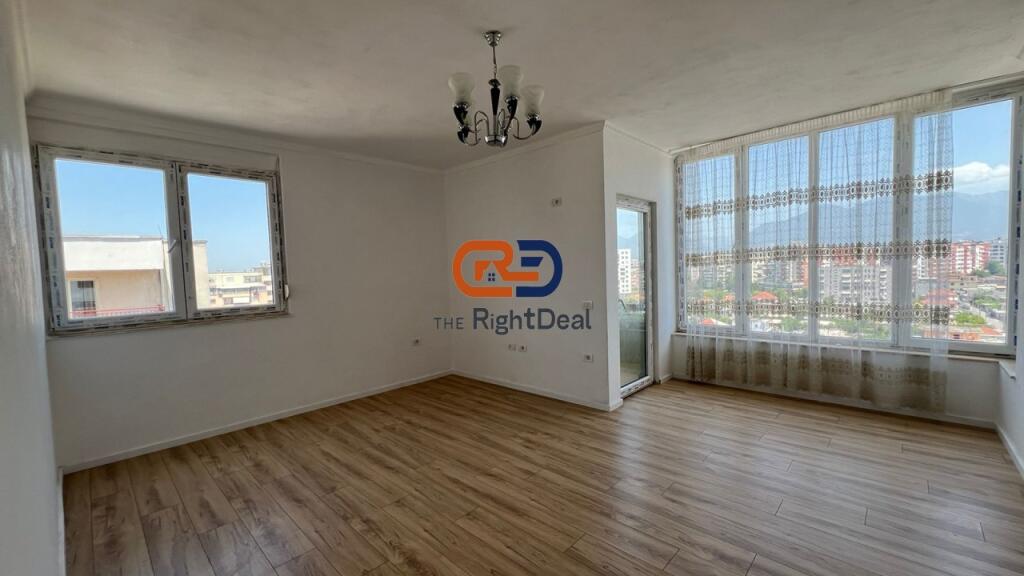 Ne Yzberisht, Shitet Apartament 1+1, Me Planimetri Perfekte!!