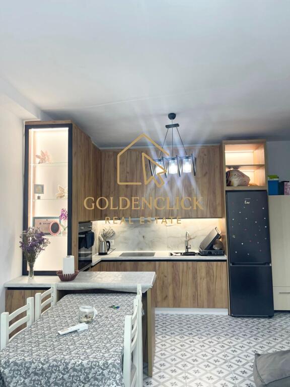 Appartamento in affitto a Golden Park