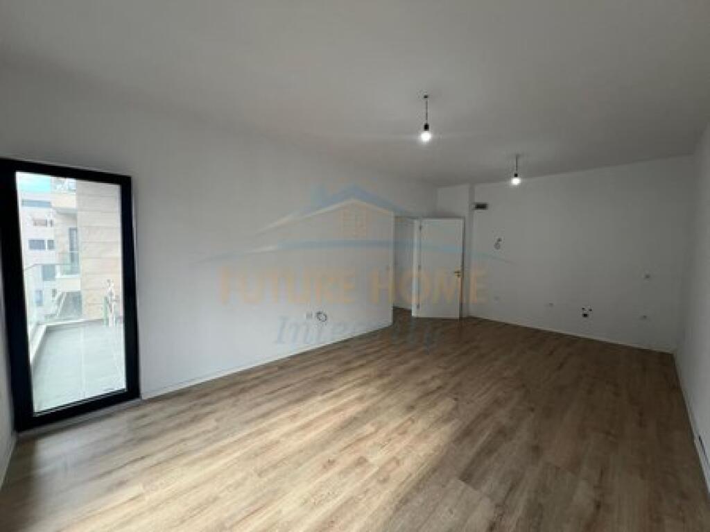 Shitet, Apartament 1+1, Rezidenca Erli, Tiranë.
