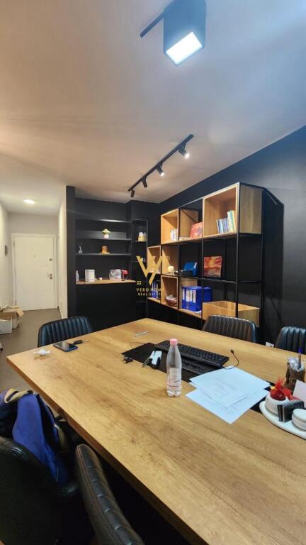OFFICE FOR RENT 85 M2 KOSOVARVE STREET 850 EURO