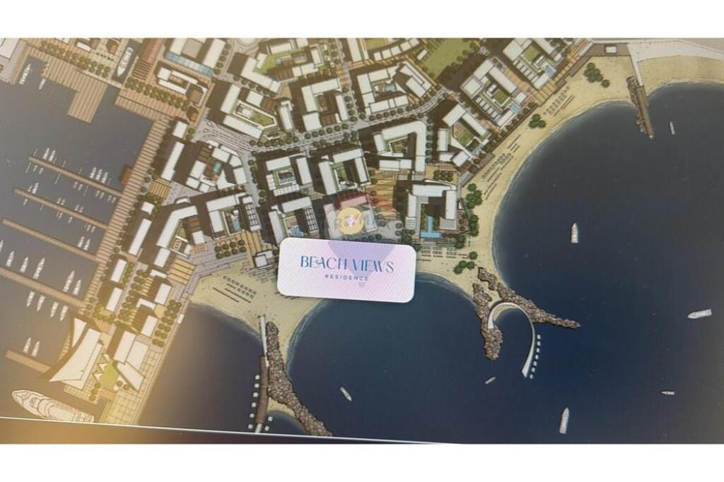 Apartment 2+1+2 with parking at Durres Marina!