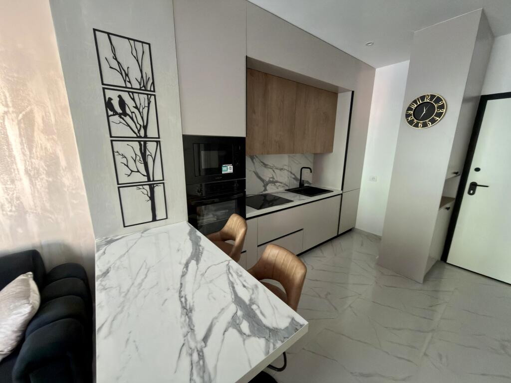 📣 AFFITTO SUPER Appartamento 1+1 📍 Via “5-Maji”, Tirana ✨