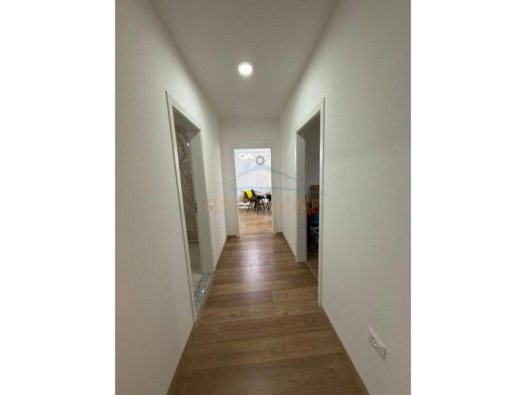 Qera, Apartament 2+1, Vila L, Tirane.