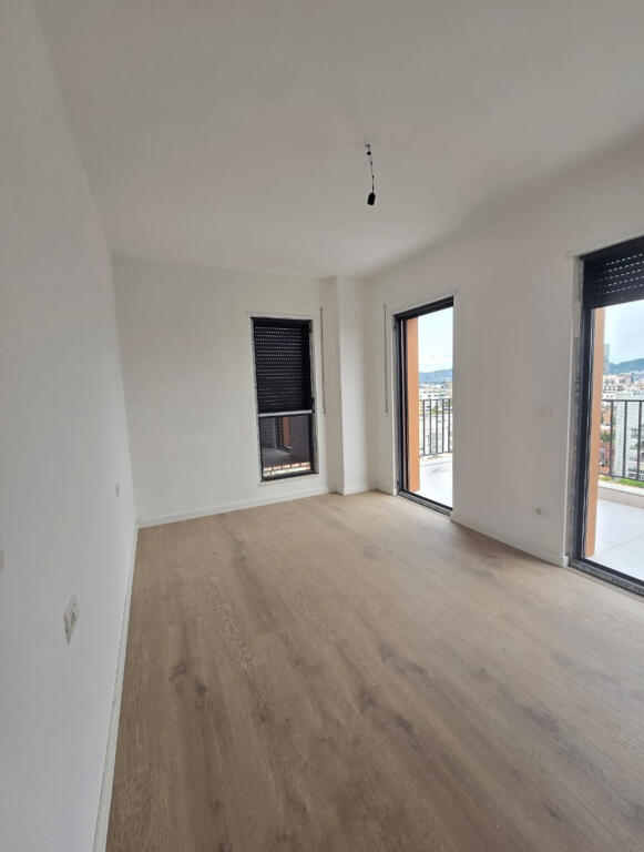 🏡 Appartamento 3+1+2 in vendita! 🏡 📍 Pazari Ri - Scuola Kuqe