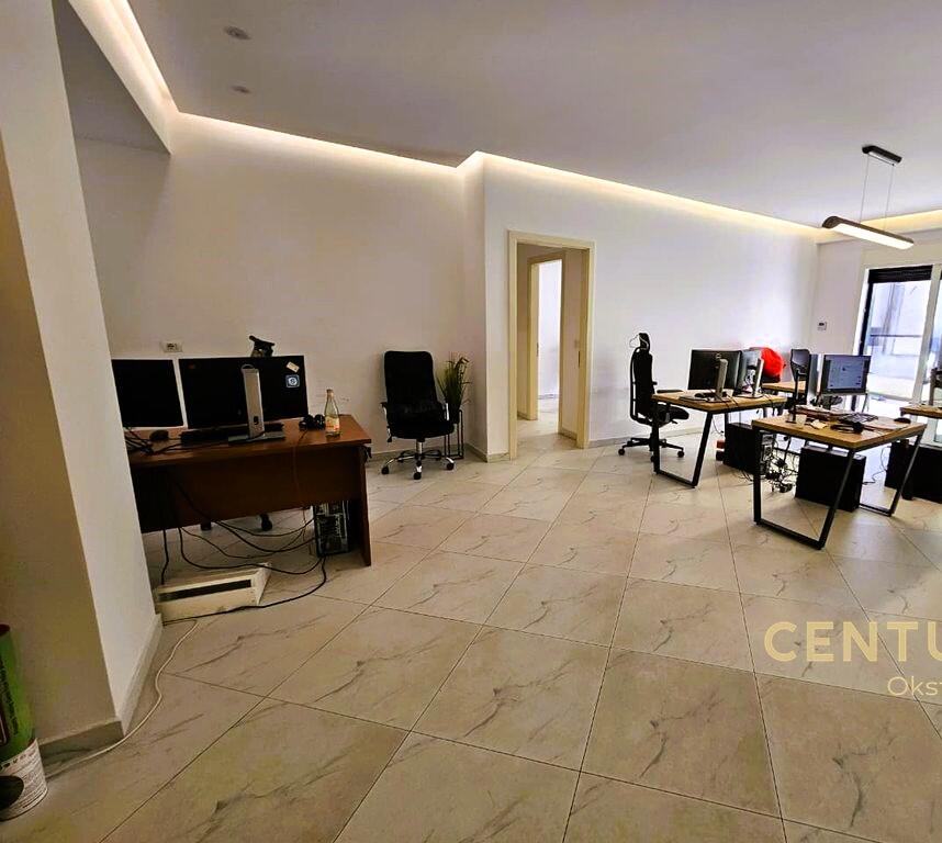 OFFICE FOR RENT NEAR KOSOVAREVE STREET