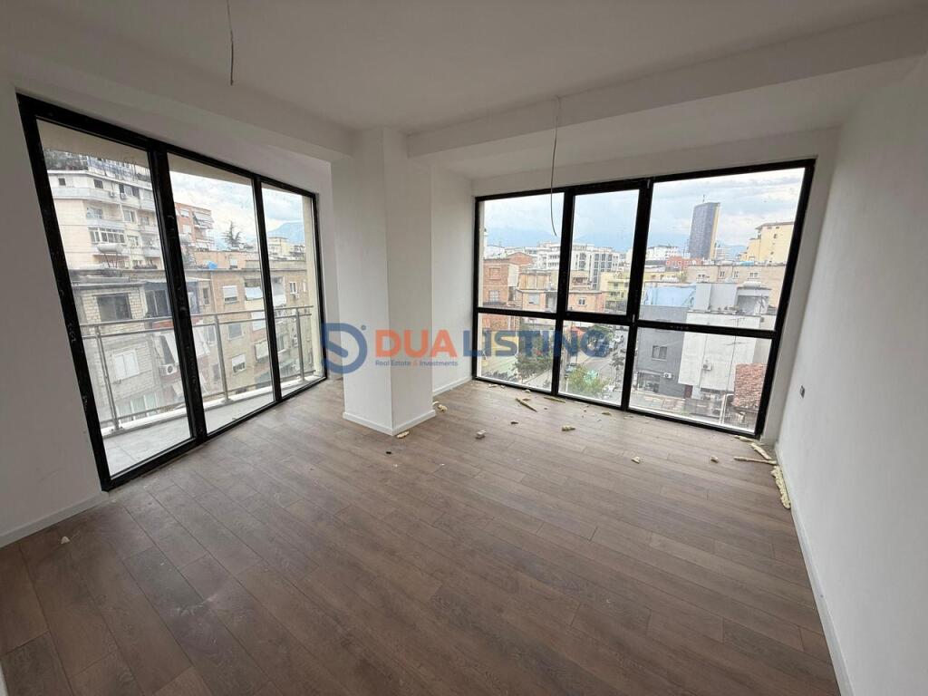 Rent, Office Space at Golden Tower, Mine Peza!