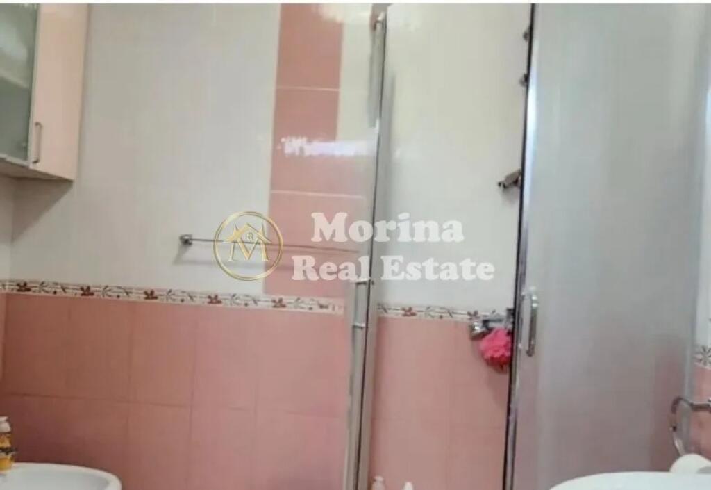 Qera, Apartament 1+1, Perball Prokurorise se Tiranes, 520 euro/muaj