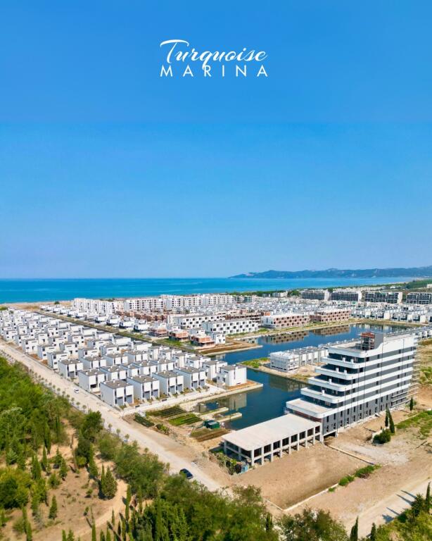 Shitet Vile tek Turquoise Marina - Gjiri i Lalëzit, Durrës.