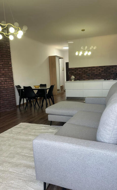 Jepet apartament 1+1 me qera tek Liqeni Thate , rr Peti