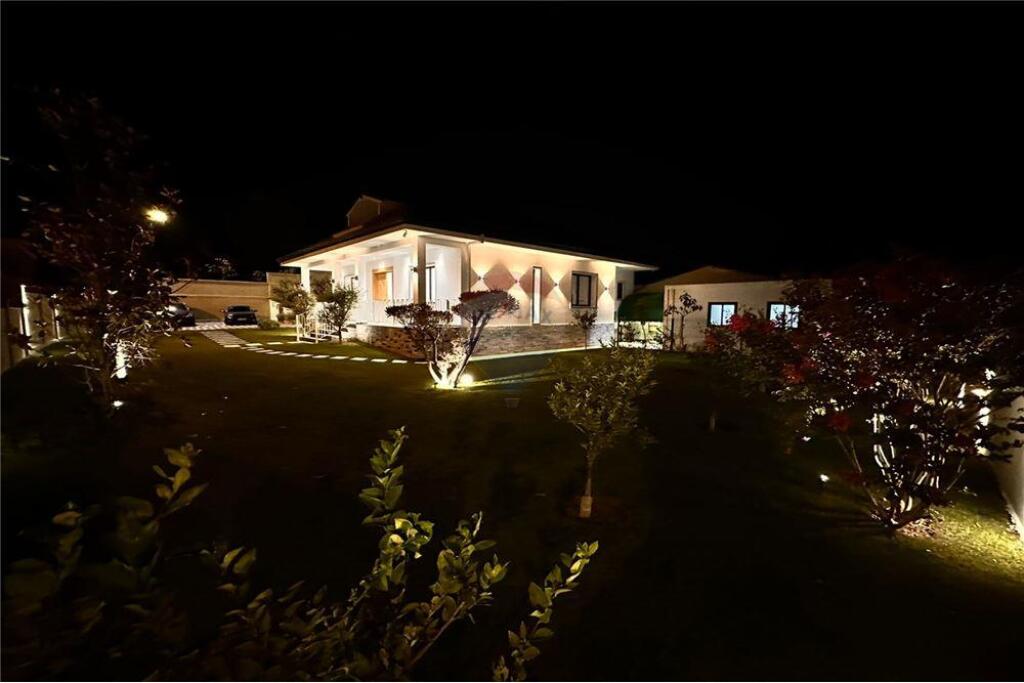 Vile individuale Luksoze ne Mullet.