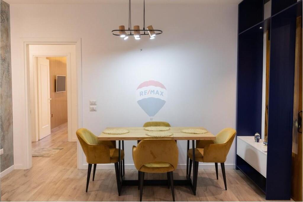 Shitet apartament 2+1 modern mbas 15-Katëshit