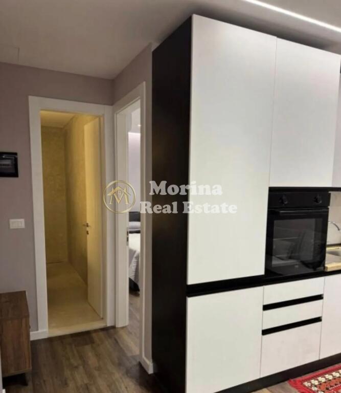 Affitto, Appartamento 1+1, Viale Zogu I, 800 Euro