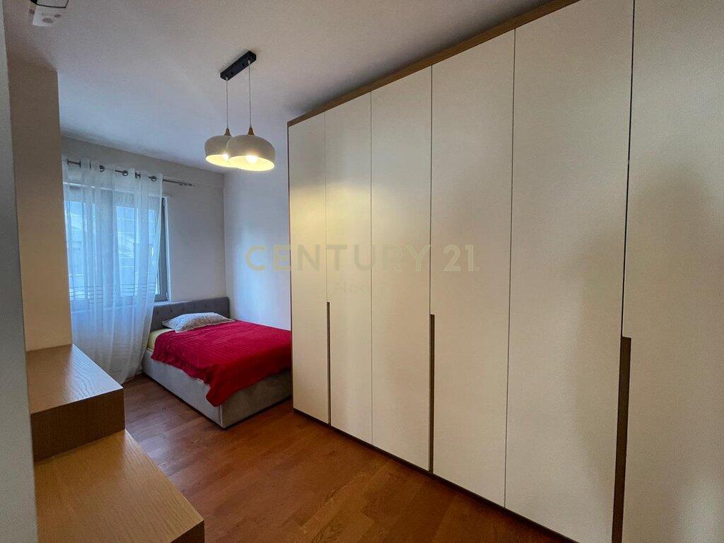 QIRA – Apartament Modern 3+1+2, Rezidenca TOWER BRIDGE 2 !