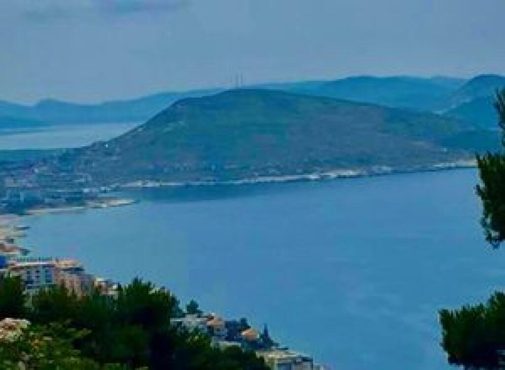 LAND FOR SALE 📍SARANDE 440 M2