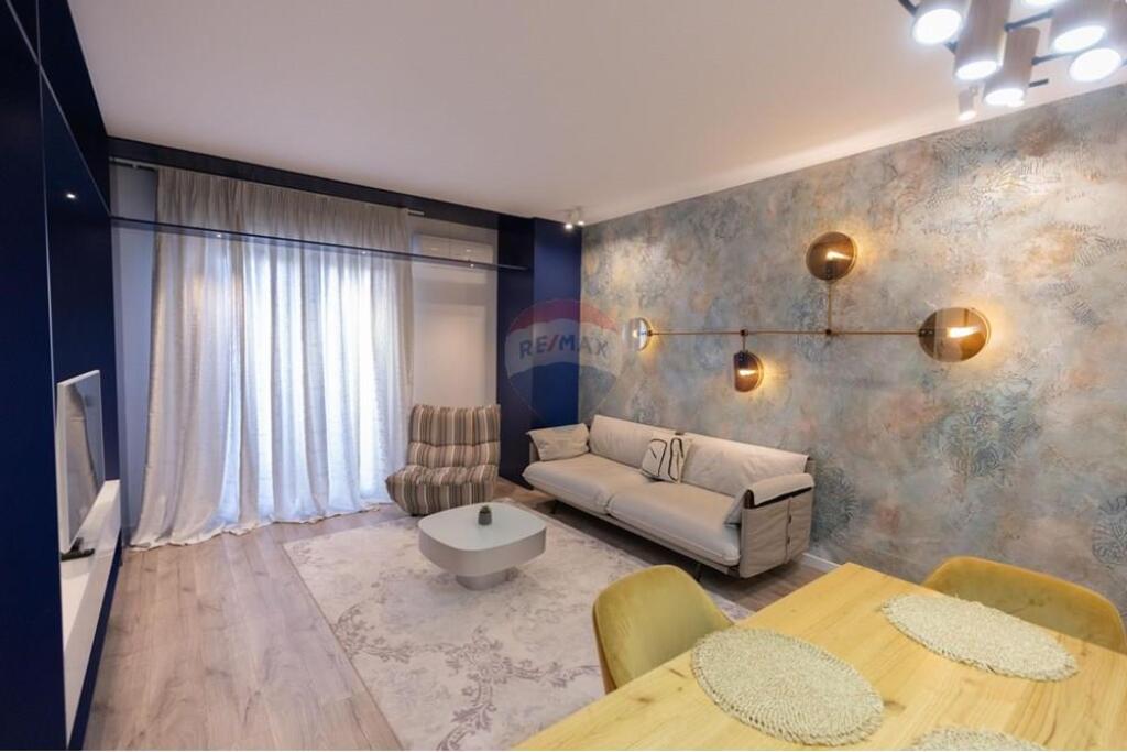 Shitet apartament 2+1 modern mbas 15-Katëshit