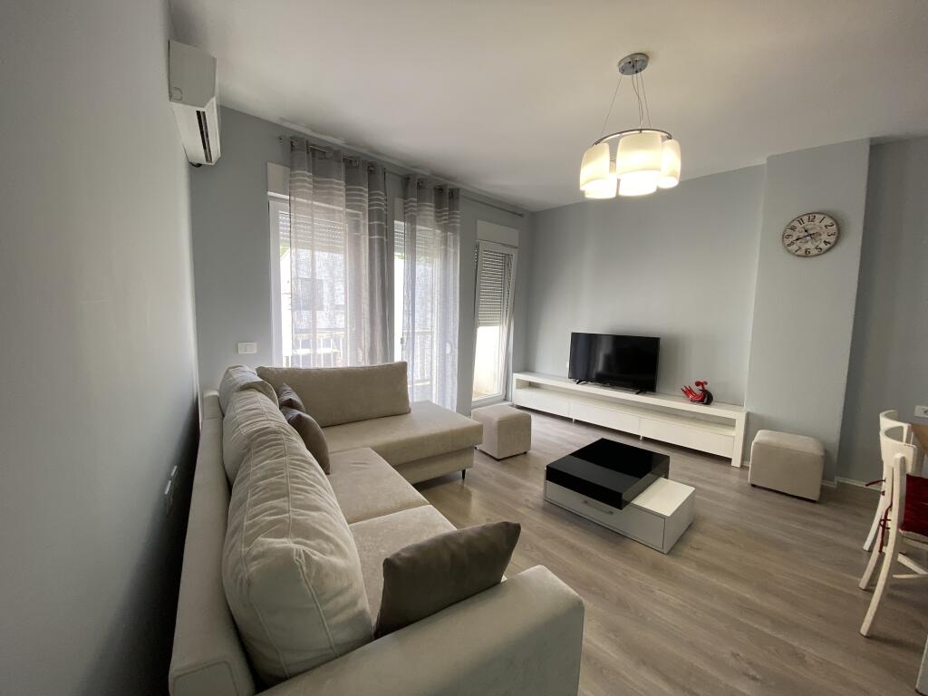 Apartament 2+1+2 21 dhjetori